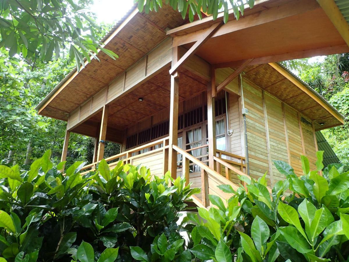 Two Fish Resort Lembeh Bitung Dış mekan fotoğraf
