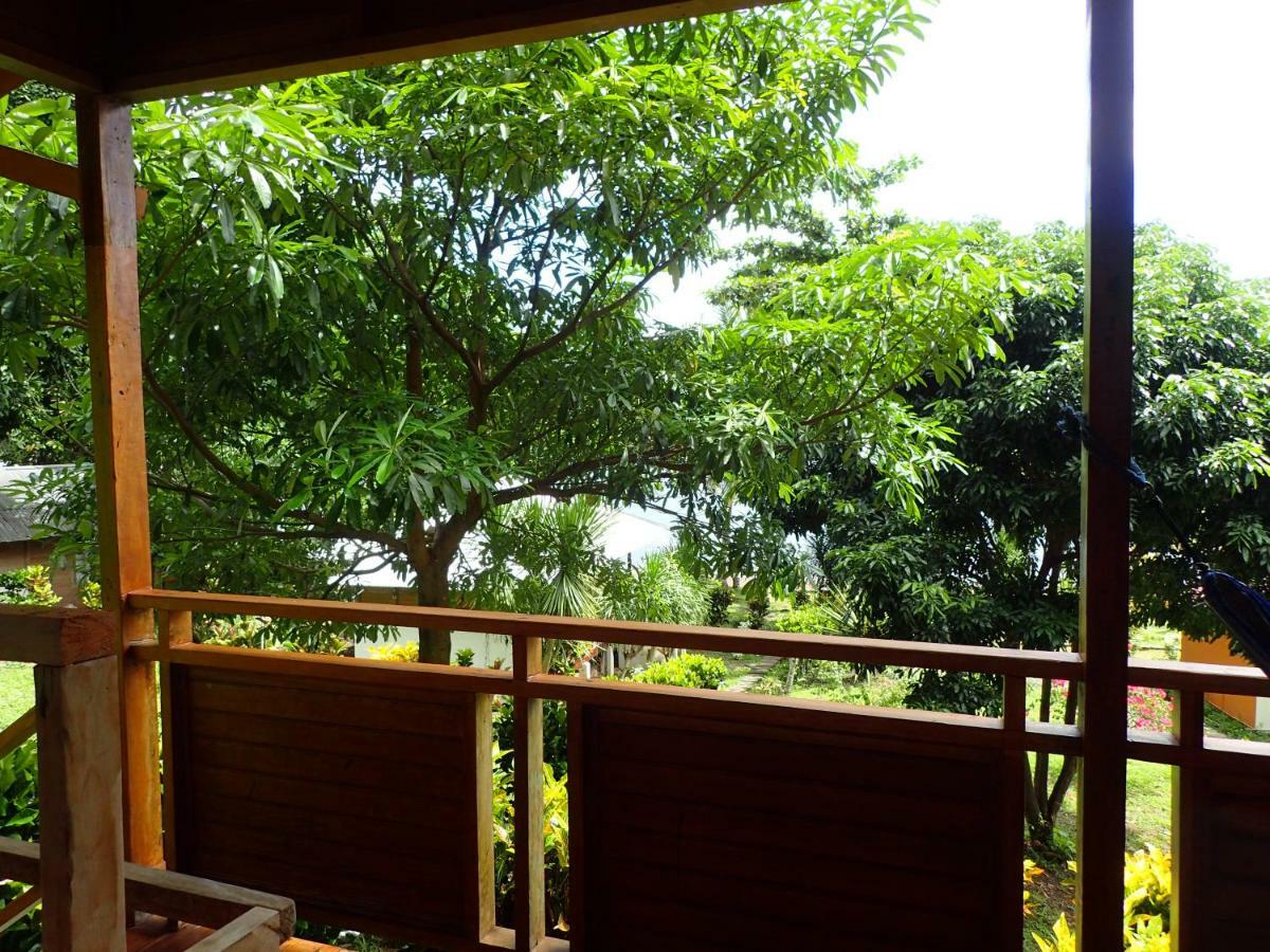 Two Fish Resort Lembeh Bitung Dış mekan fotoğraf
